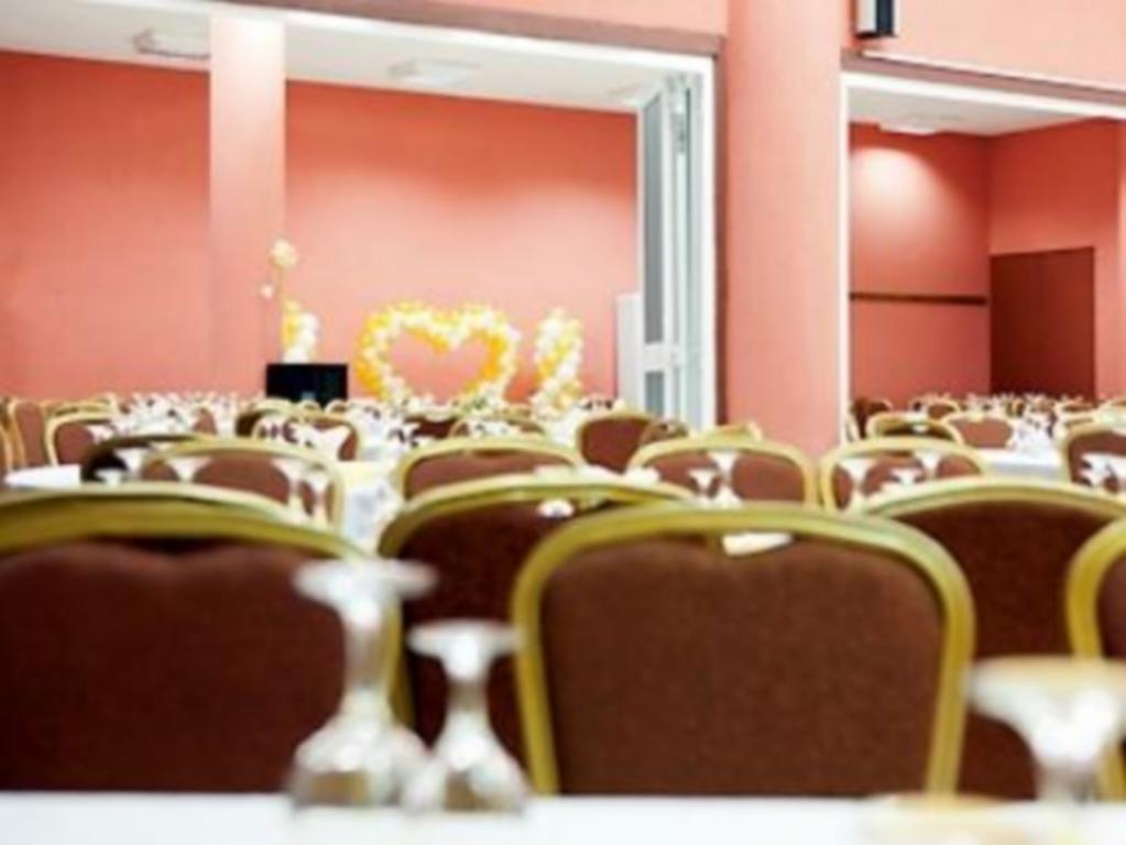 Hotel Ecole Lebenin ロメ エクステリア 写真