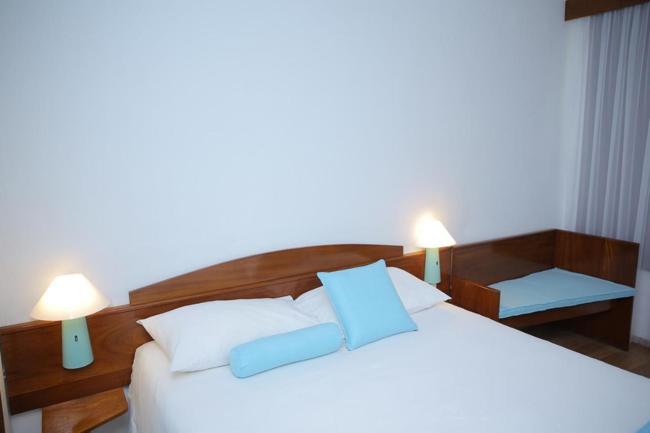 Hotel Ecole Lebenin ロメ エクステリア 写真